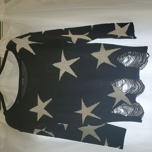 Distressed Star Sweater by Vutti, Medium